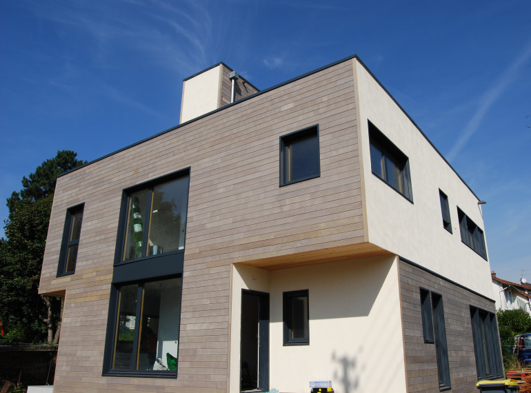 Maison en ossature bois (fabrication SYBOIS) dans les Yvelines