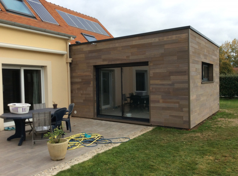 Construction d'une extension près de Bayeux pour sauna & jacuzzi